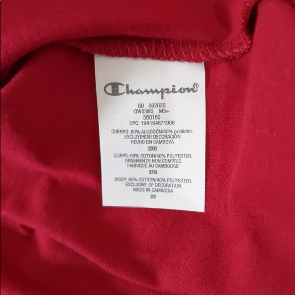 🎄 3/$35 👯‍♀️Host Pick⚡️Champion Logo Cropped Tee - Picture 10 of 12